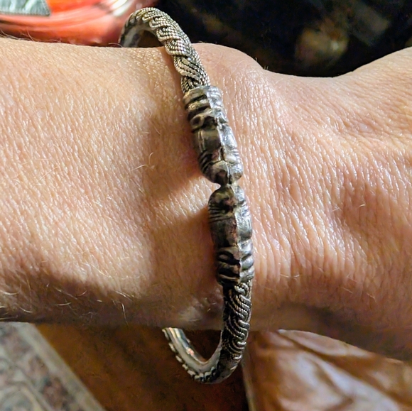 Vintage Jewelry - Vintage Unisex Sterling Silver Tribal Cuff Bracelet
